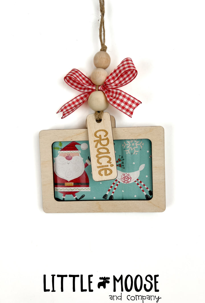 Ornament - Wrapping Paper Holder